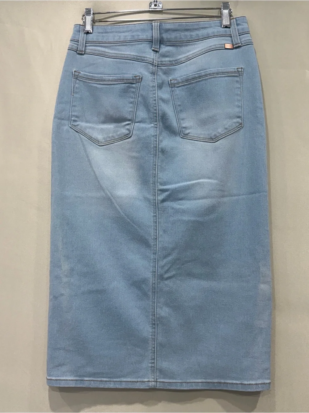 1822 Denim Blue Stretch Denim Skirt Front Slit 27” Comfortable Fit Size 6 - Picture 7 of 12